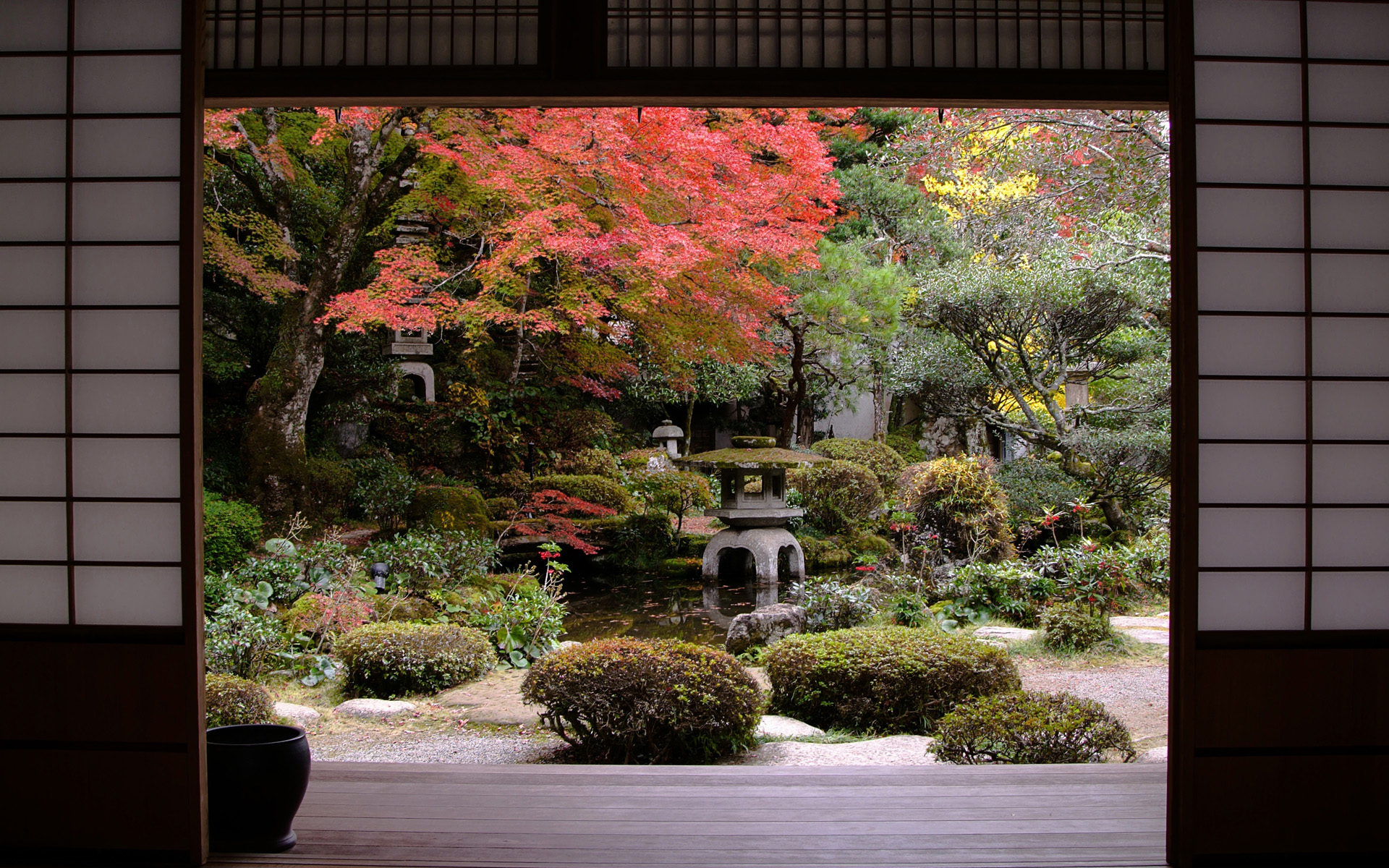 Japanese Garden In Autumn Pictures, Photos, and Images for Facebook,  Tumblr, Pinterest, and Twitter, image size:1920x1200